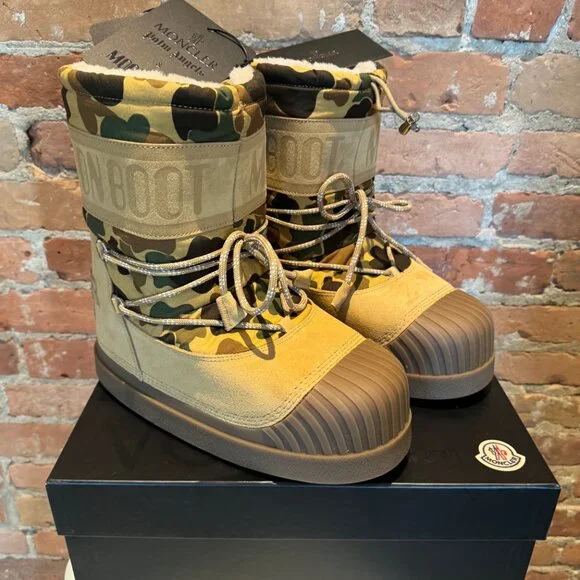 Moncler x Palm Angels x Moon Boot Camo Suede Winter Boots - Picture 4 of 6
